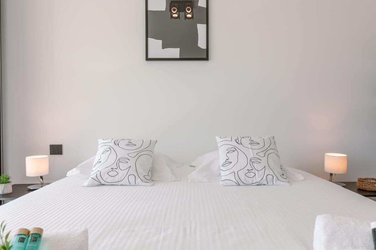 New, Luxurious And Modern Apartment With Private Parking Koksijde Exterior foto